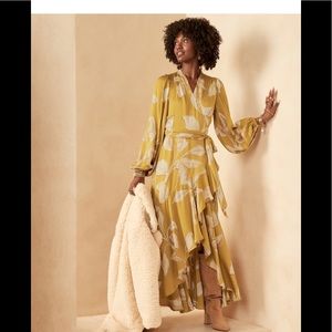 NWT- Banana Republic Petite Ruffle Wrap Dress, Small Petite